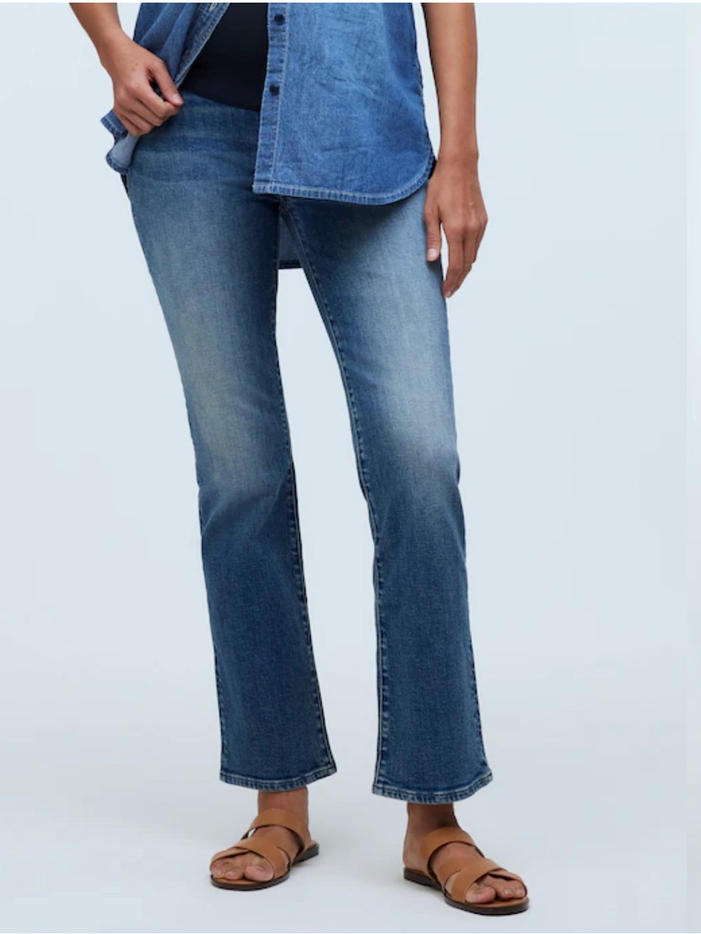 Madewell Maternity Over-the-Belly Kick Out Crop Jeans in Oneida Wash